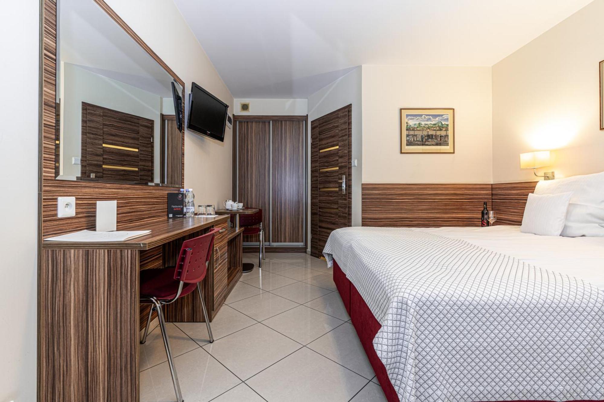 Hotel Soray Wieliczka Exterior foto